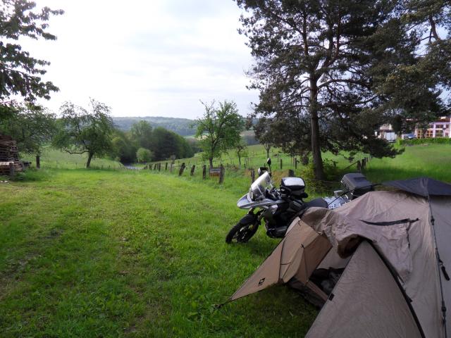 Blick auf den Zeltplatz