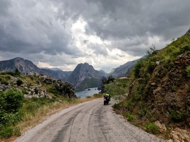Wir fuhren noch ein Stck weiter die Berge hinauf.