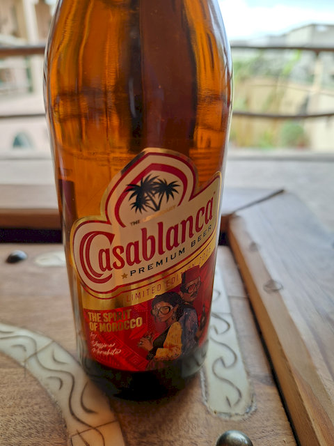 Es gibt tatsächlich Bier.
