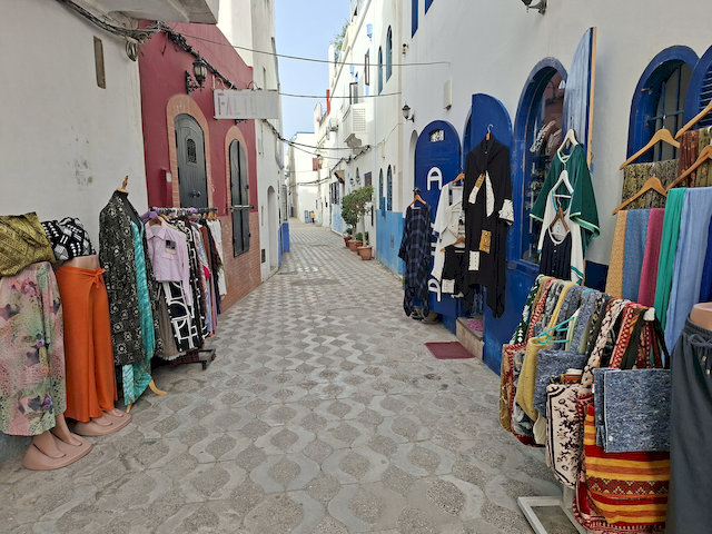 buntes Asilah