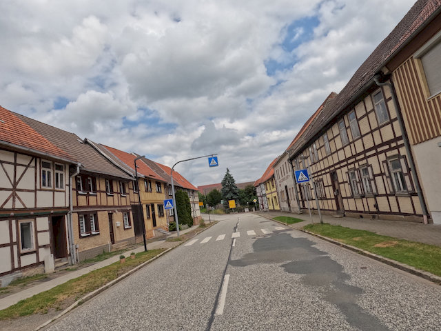 Immer wieder kamen wir an vielen Fachwerkhäusern vorbei.