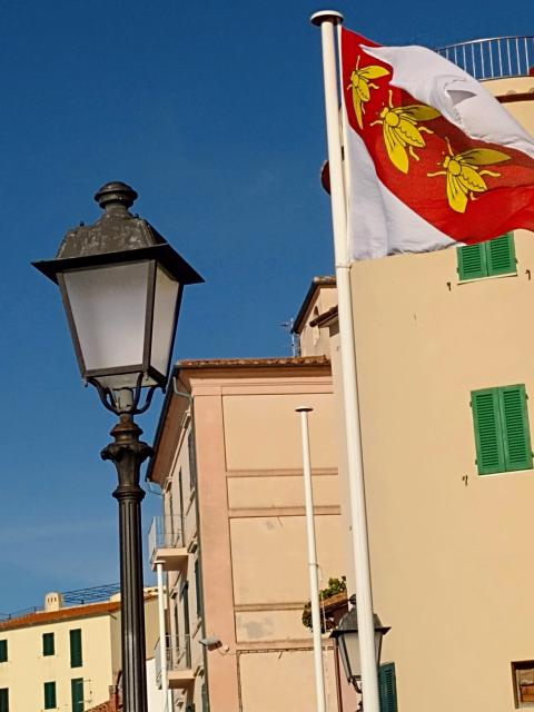 die Flagge von Elba