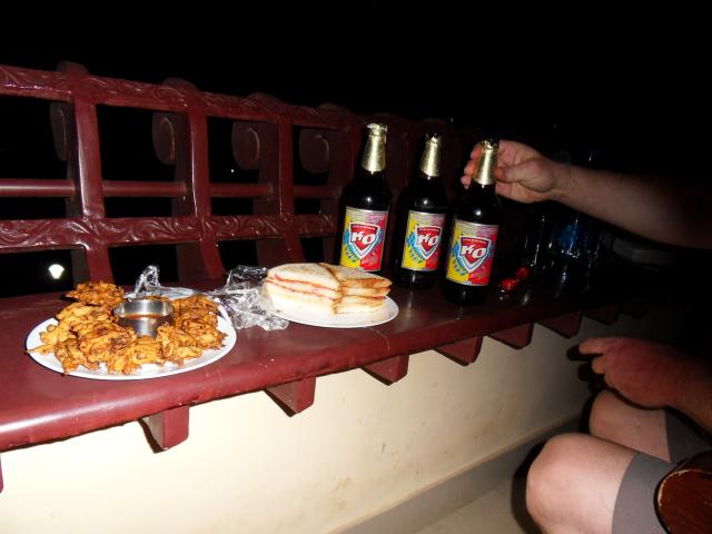 abendliche Entspannung auf unserem Balkon mit KO-Bier