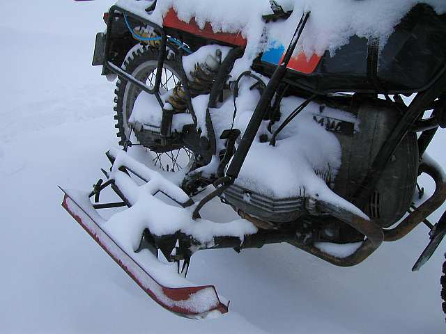 BMW G/S einer norwegischen Motorradfahrerin
