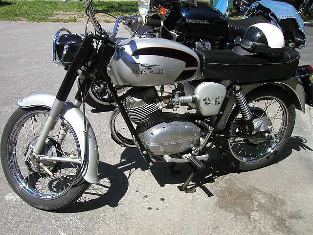 Moto-Guzzi Einzylinder