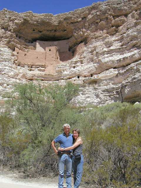 vor Montezuma´s Castle, Arizona