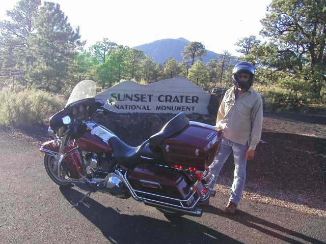 lange Schatten am Sunset Crater, Arizona