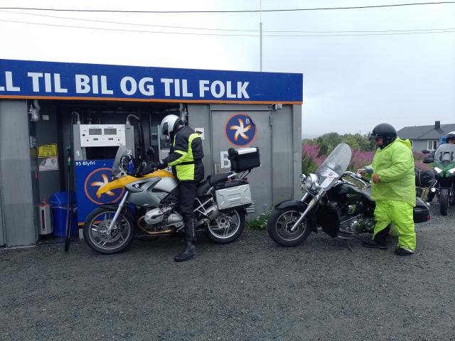 Tankstelle in Sørstraumen