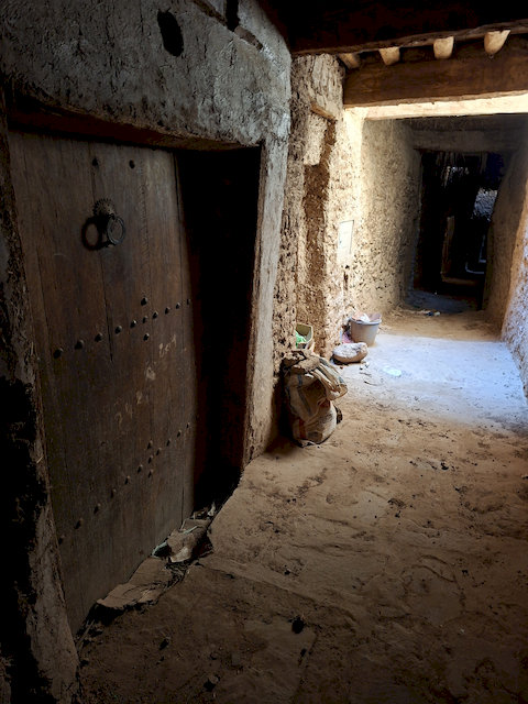 in der Ruinenstadt Amazraou