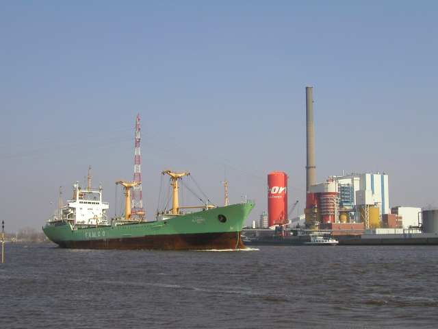 auf der Weser-Fähre