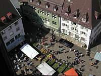 Blick hinunter auf den Marktplatz
