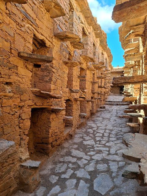 in der historischen Speicheranlage bei Ighir Ifrane